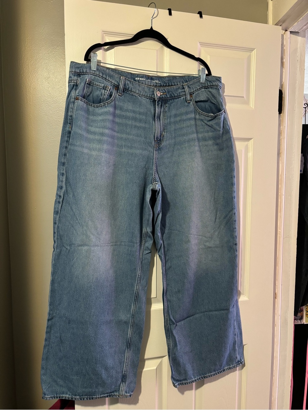 Old Navy Mid-Rise Baggy Boyfriend Jeans